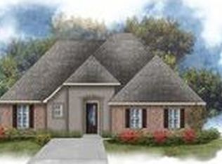 1121 Oak Alley Blvd, Covington, LA 70435