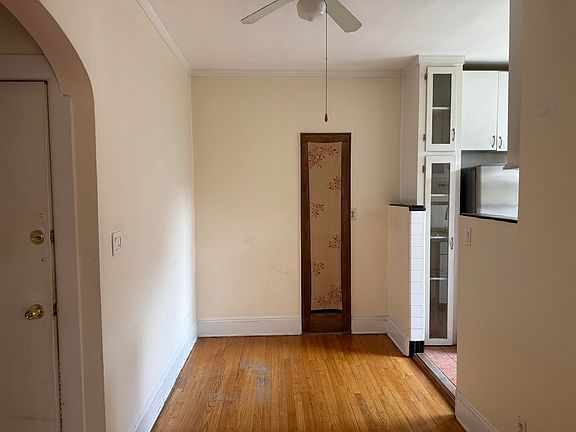 5th image of 457 Jersey Ave APT 2R