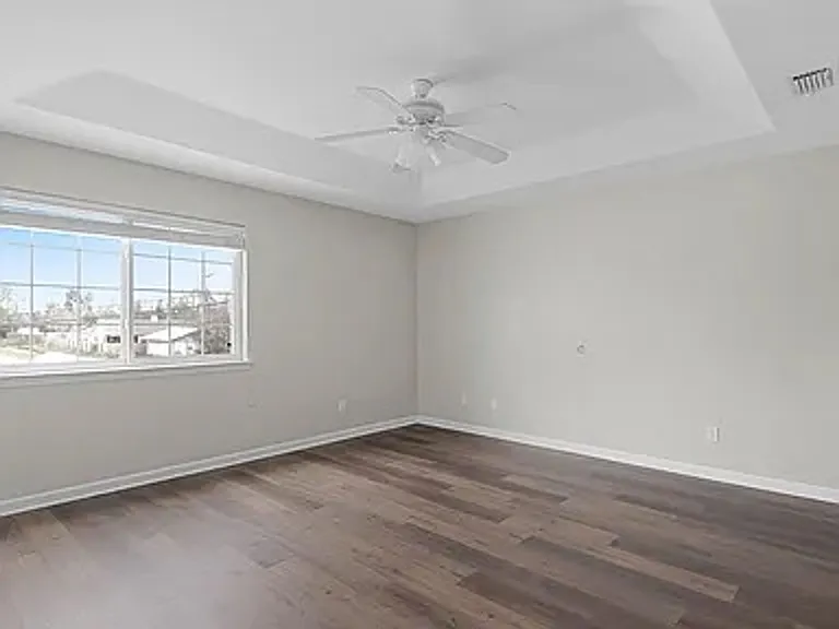 2612 Ravenwood Ct — Photo 10