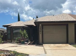 2381 Ironstone Dr E, Jacksonville, FL 32246
