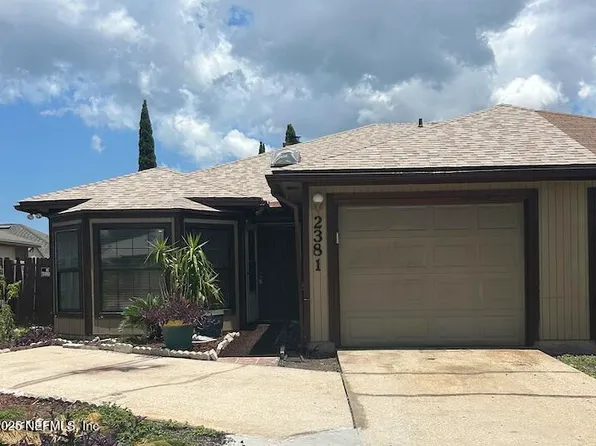 2381 IRONSTONE Drive E, Jacksonville, FL 32246