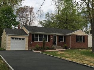 31 Forest Ave, Berkeley Heights, NJ 07922