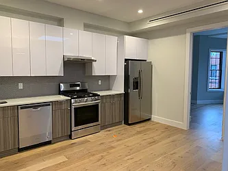 Rented by Hudson Exclusive