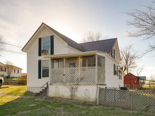 102 S Church St, Alexandria, TN 37012