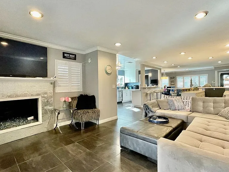 5424 Coldbrook Ave — Photo 7