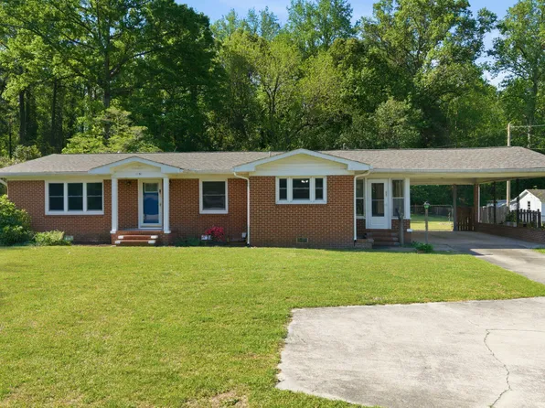 1751 John Small Avenue, Washington, NC 27889