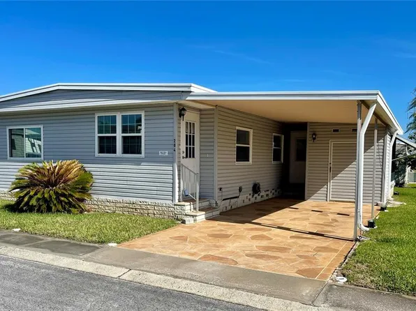 204 Red Maple Dr, Palm Harbor, FL 34684