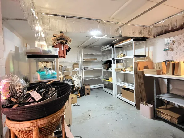 1102 Washington Street image 7 of 18