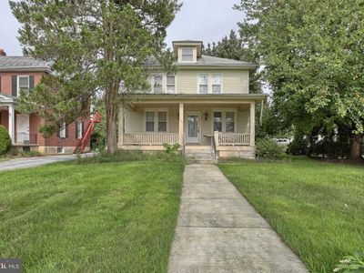 1335 E Chocolate Ave, Hershey, PA, 17033