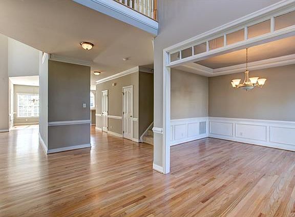 5th image of 5008 Sadler Glen Pl