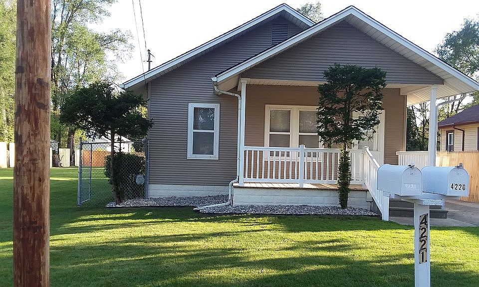 1st image of 4220 Hess Ave