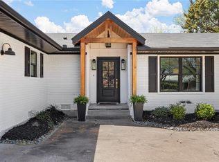 408 Randle Dr, Woodway, TX 76712