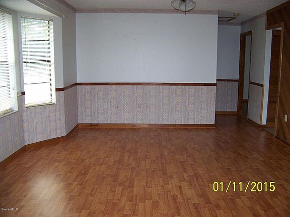 3rd image of 878 Trinidad Ave SE