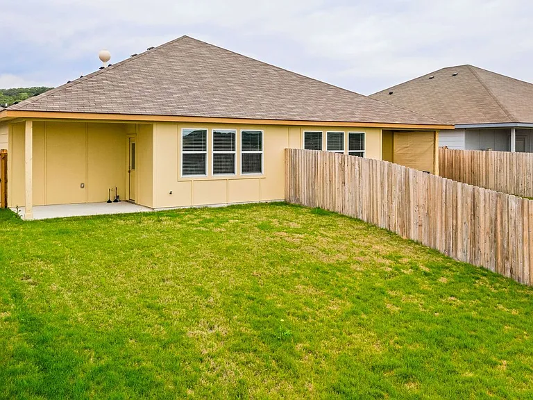 343 Green Valley Dr — Photo 15