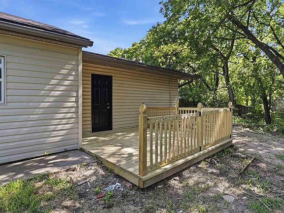 4th image of 7359 E Lake Rd