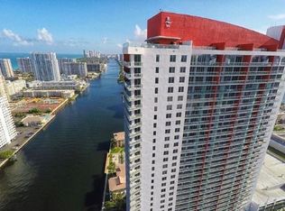 Beach Walk, Hallandale, FL 33009