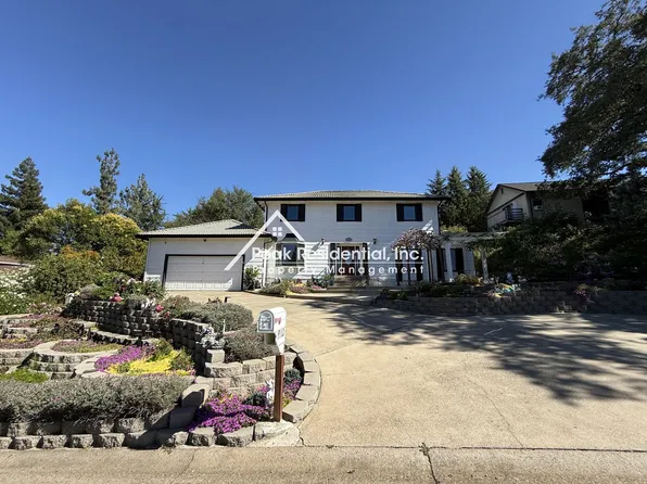 912 Yosemite Ln, El Dorado Hills, CA 95762