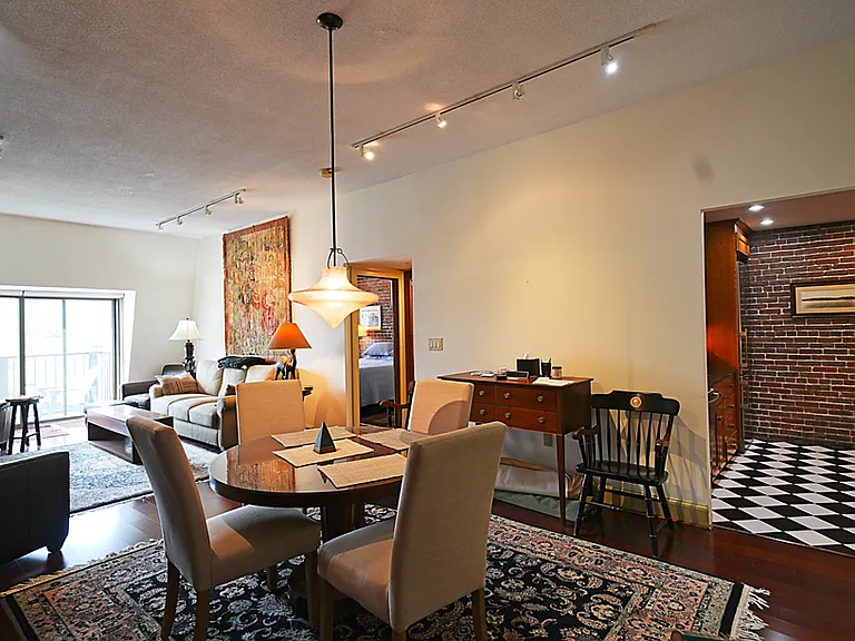 28-32 Atlantic Ave #620 — Photo 5