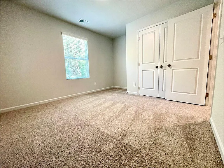 667 Summerwood Ln — Photo 21