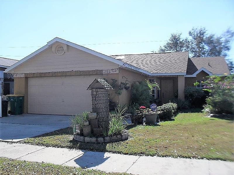 1st image of 153 Hidden Springs Cir