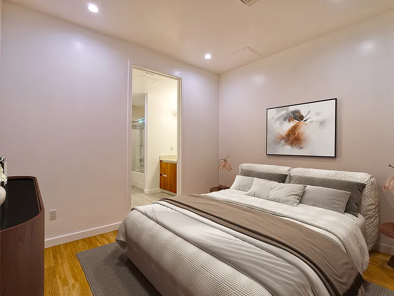 10599 Wilshire Blvd — Photo 27