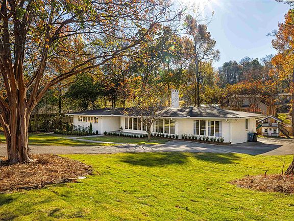 3rd image of 2059 Vestavia Lake Dr