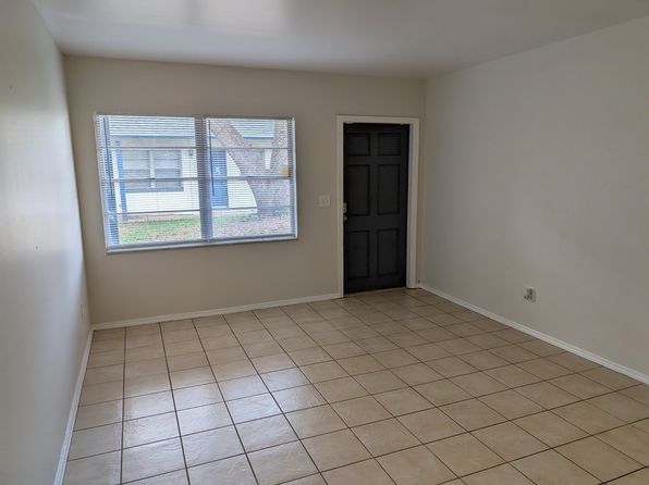 124 S Montclair Ave