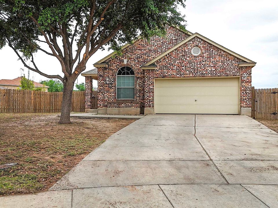 1st image of 111 Castellanos Ct