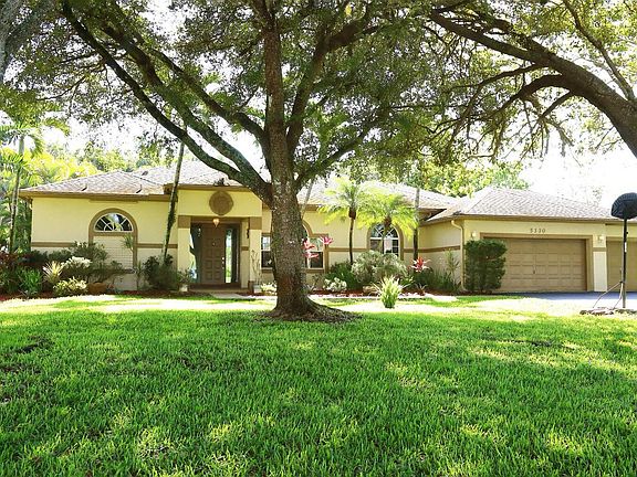 4th image of 5330 SW 199 Avenue
