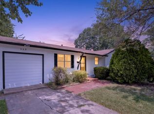 909 Rosewood Hills Dr, Garland, TX 75040