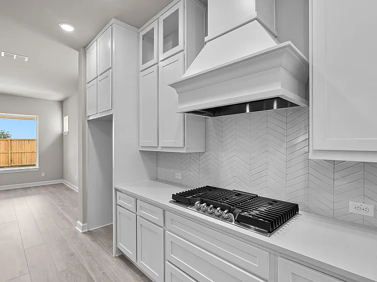 139 Amaranth Way — Photo 11