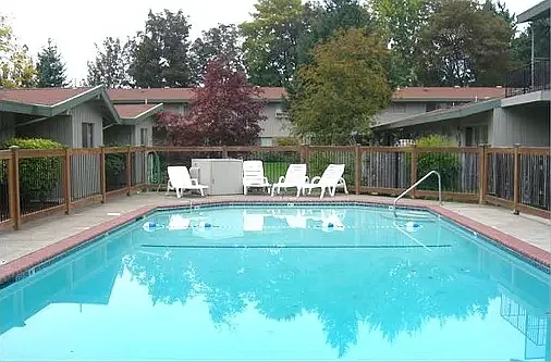 Fairmont Villa — Photo 14
