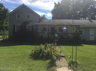 201 Murphy St, Jonesville, MI 49250