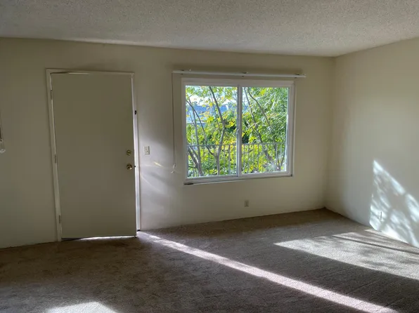 334 G St APT 16, Chula Vista, CA 91910