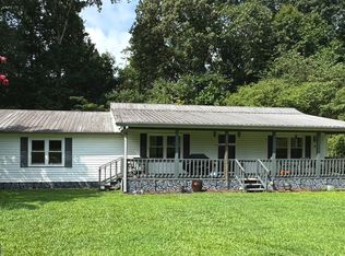 611 Westmoreland Rd, Cleveland, GA 30528