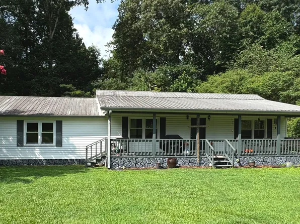 611 Westmoreland Rd, Cleveland, GA 30528