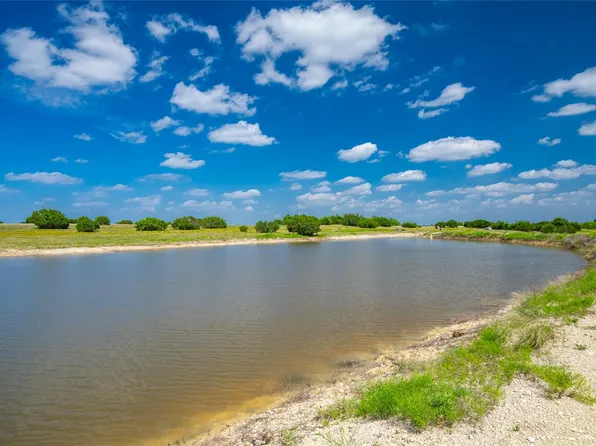 9750 Rm 243, Bertram, TX 78605
