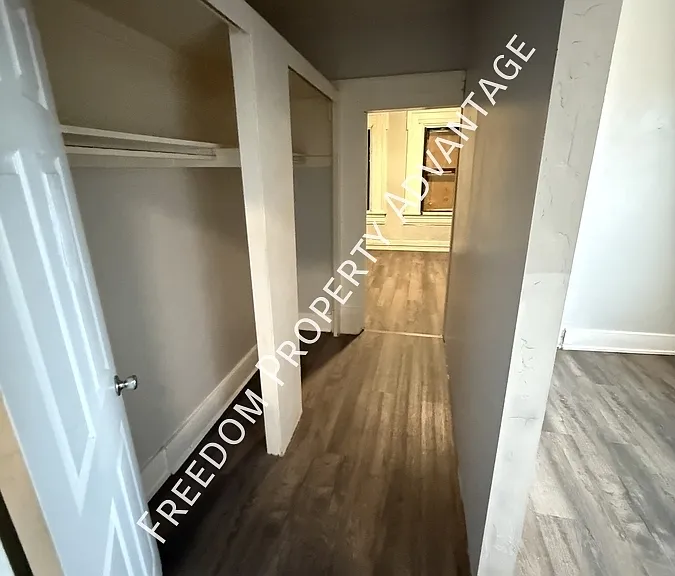 224 N Main St #8 — Photo 5