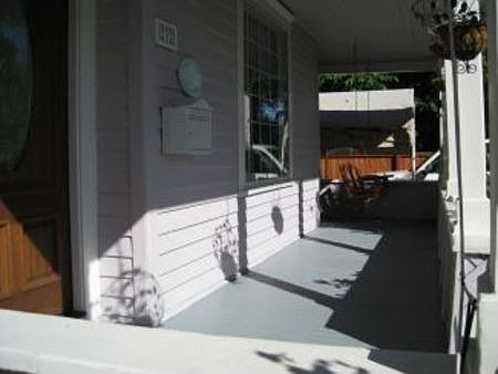 5th image of 232 N Franklin Ave
