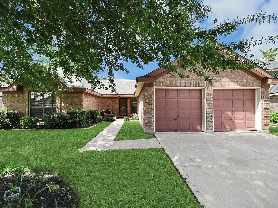 1st image of 17619 Hamilwood Dr