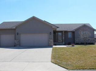 1375 Jadden Ln SE, Owatonna, MN 55060