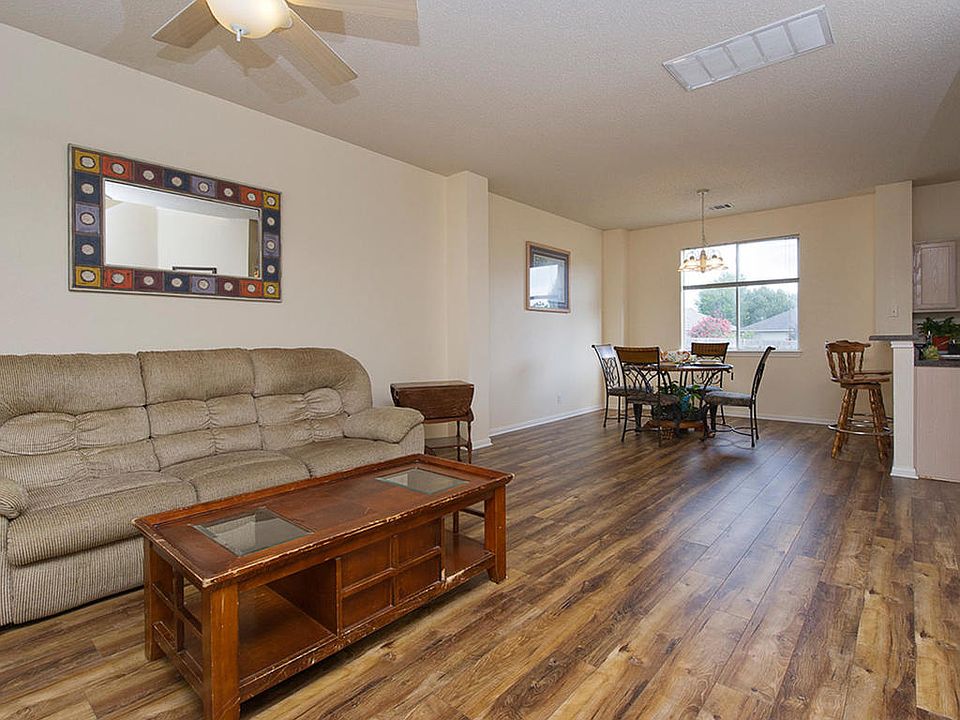 1st image of 5016 Barlow Dr