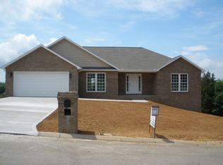 186 Jessie Ln, Lenoir City, TN 37772