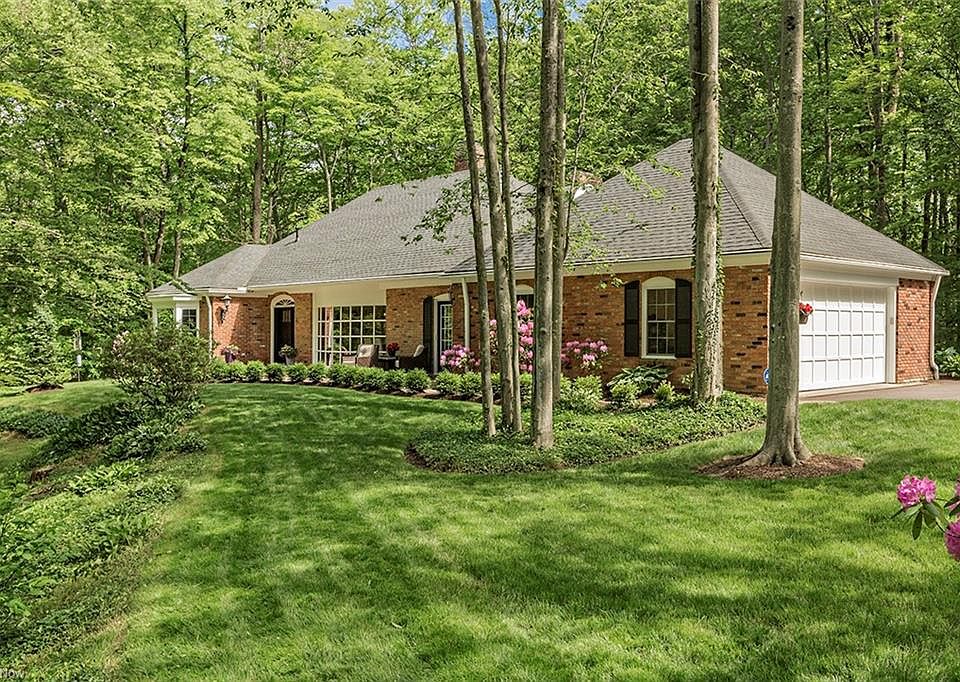 1st image of 14801 Hillbrook Ln E