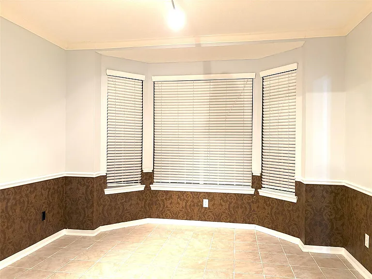7710 Misty Fern Ct — Photo 9