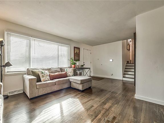 3rd image of 5224 Nieman Rd