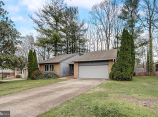 6129 Capella Ave, Burke, VA 22015