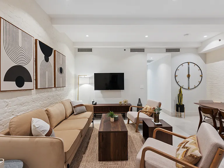 43 W 27th St #6R — Photo 12