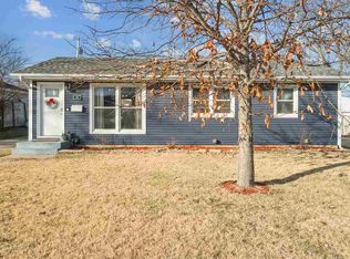 116 Edgewood Rd NW, Cedar Rapids, IA 52405