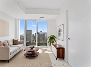 252 Church St #5112, Toronto, ON M5B 1Z2
